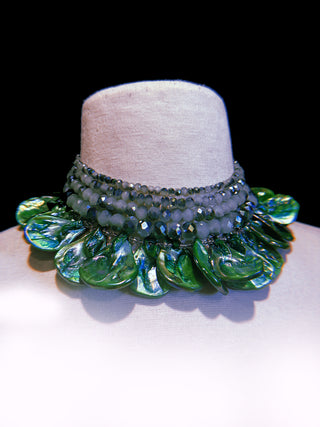 Aventurine Crystal Shell Choker